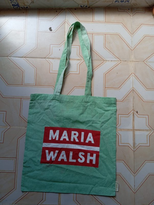 Tote bag